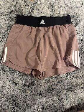 ✨🌸adidas mauve athletic shorts🌸✨